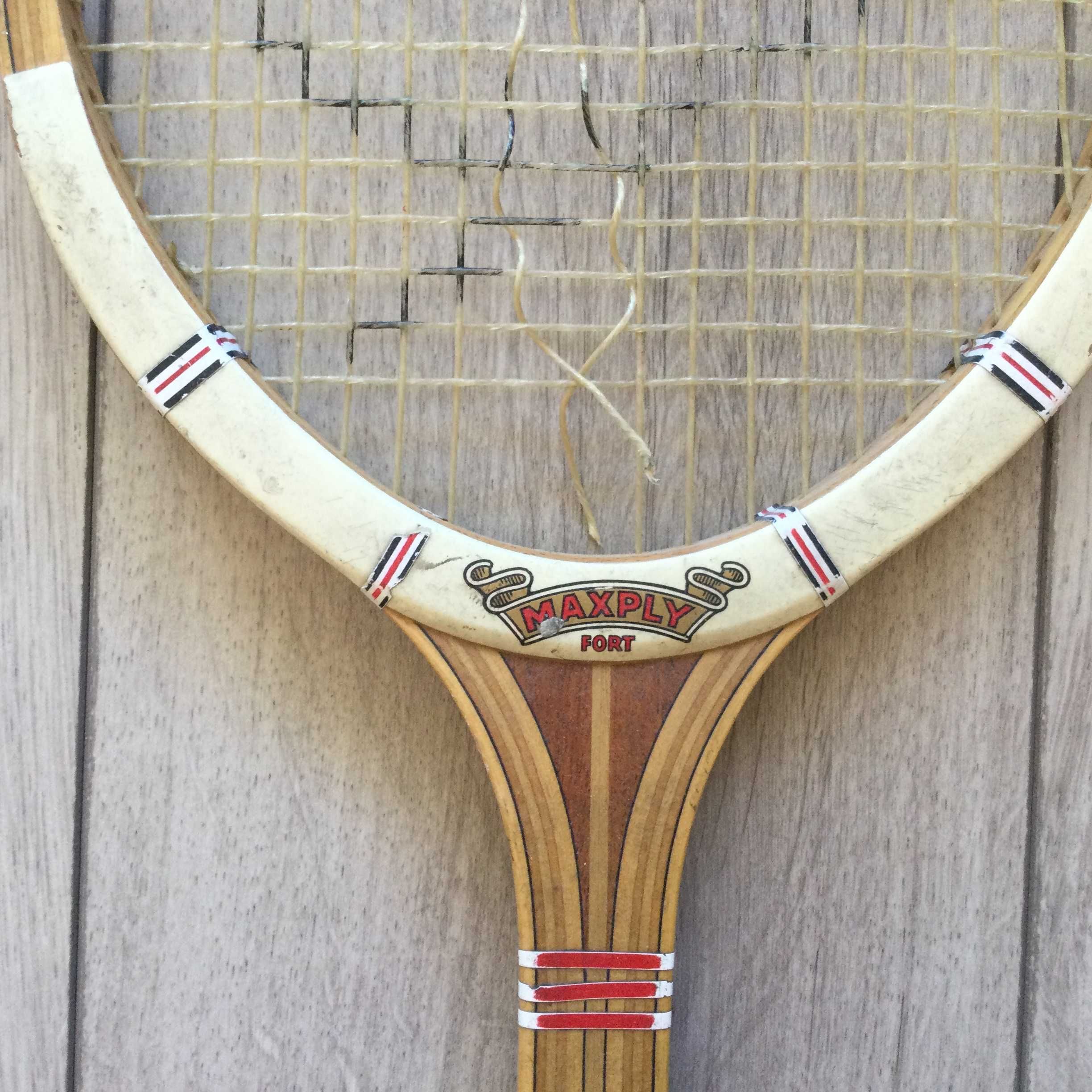 колекционерска дървена тенис ракета / хилка DUNLOP от 80-те години