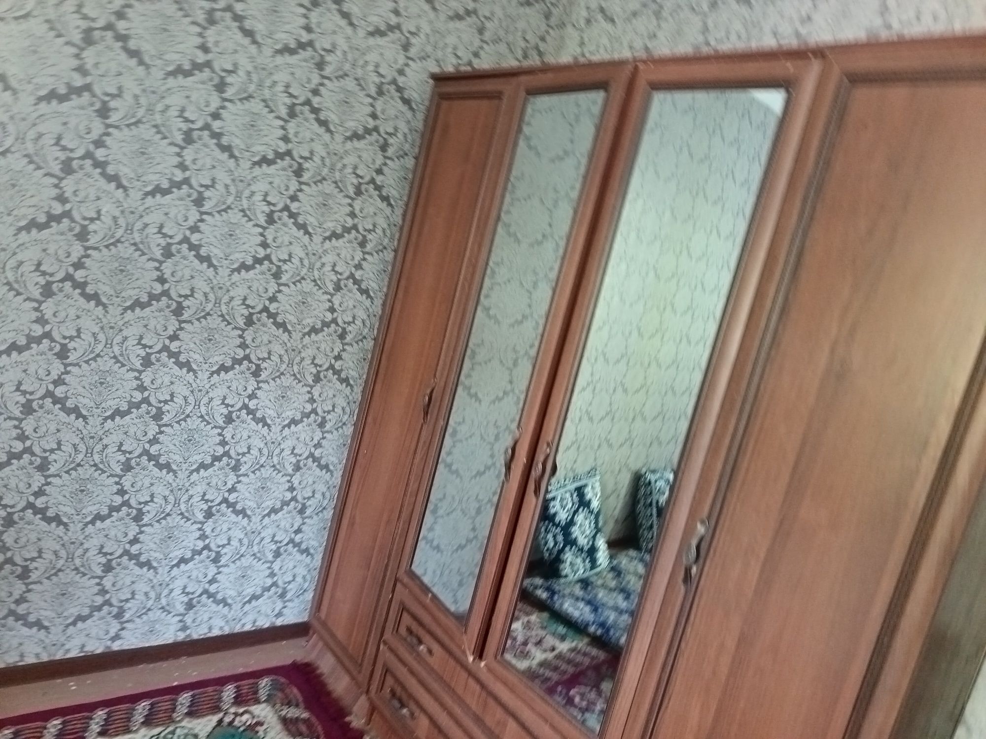 Olmazor tumani Qoraqamish 2 4 da 4 ta qizga kvartira bor