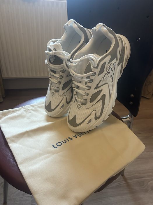 Louis Vuitton Millenium