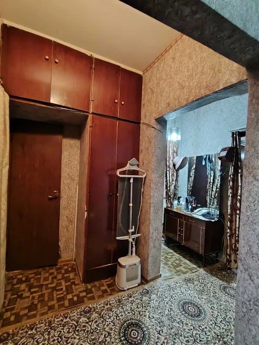 Продаю квартиру в Яшнабадском районе Асалобод 2, рынок Кадышева 3х ком