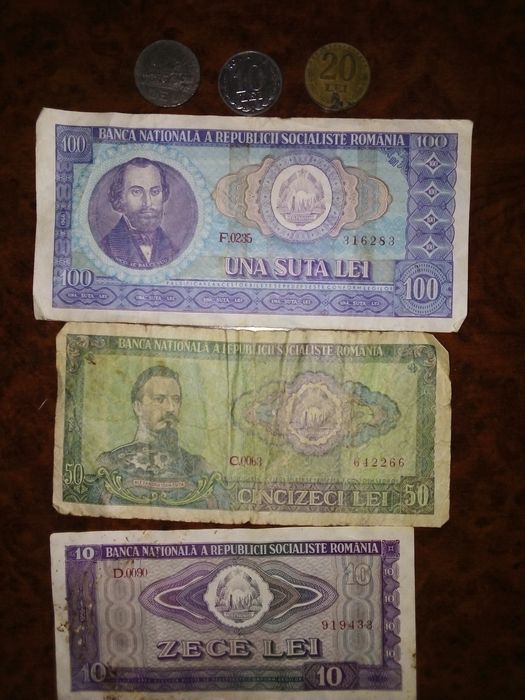 Monezi și bancnote vechi