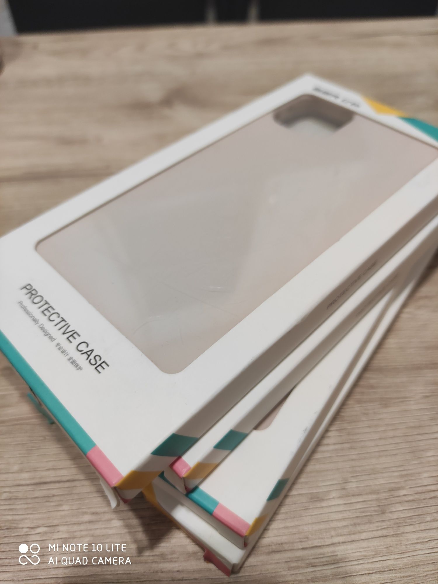 Vând husa silicon iPhone 6.1 2019 Pink new