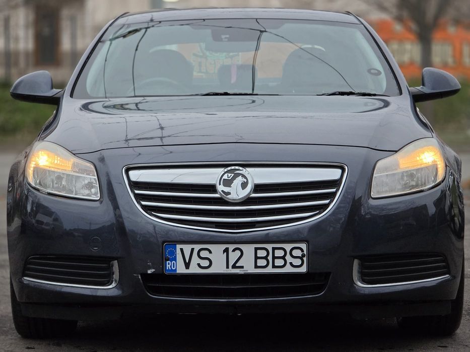Opel insignia 1.8 benzina an 2008