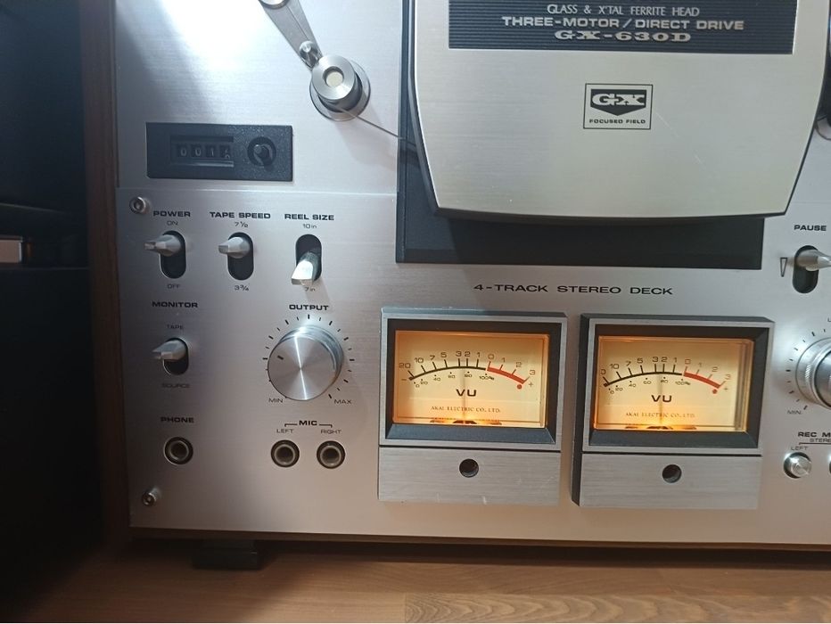 Magnetofon Akai GX 630d perfect functional
