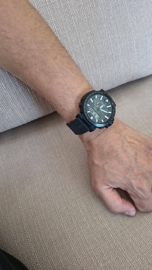Мъжки часовник Casio pro trek