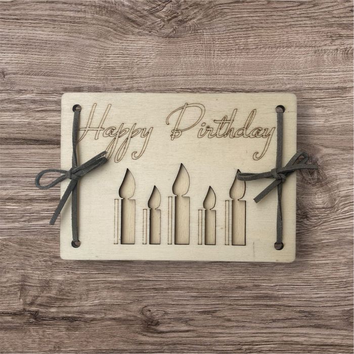 Felicitare din lemn gravată