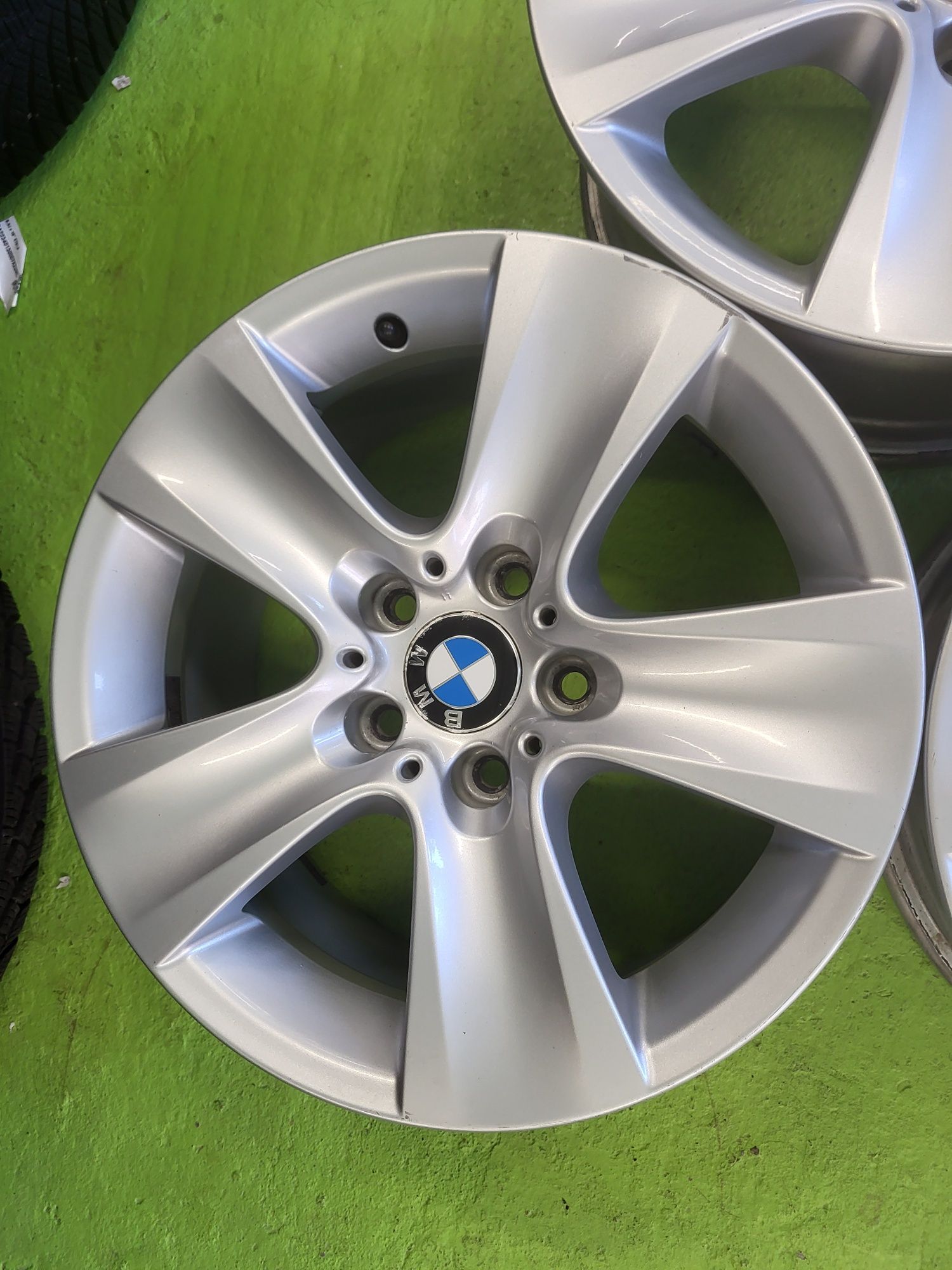 3 бр 17 5x120 Bmw F10 F11 лети джанти 5х120 бмв ф10