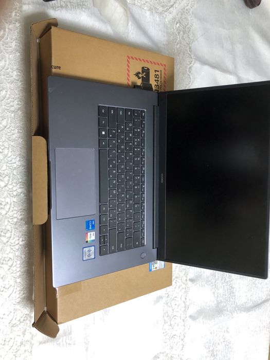Ноутбук сатылады. Қолданылмаған! Б/у