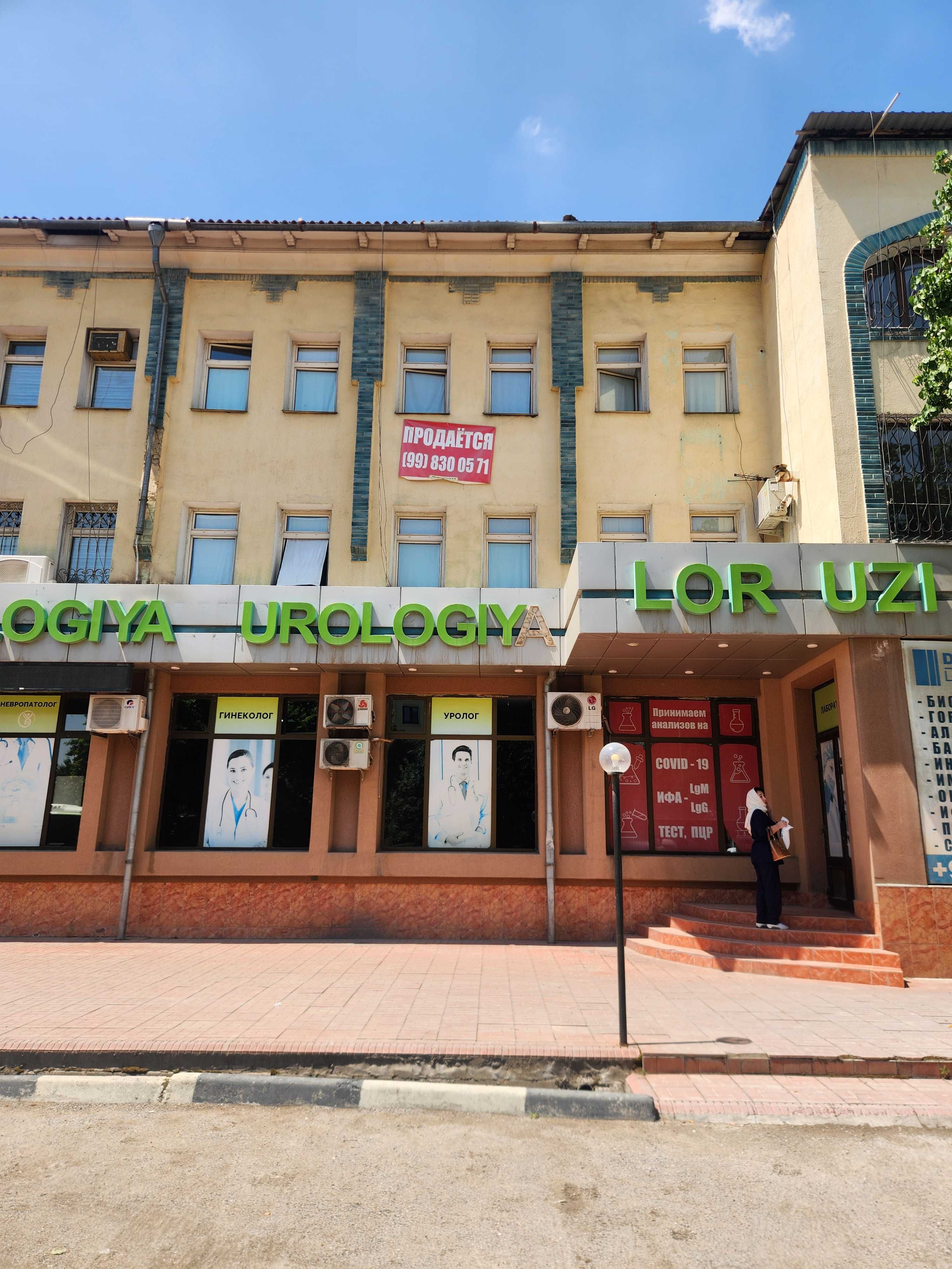 Olmozor tumani Nurafshon 4-Do'm, 4-xonadon, 2-qavat, 150m² sotiladi