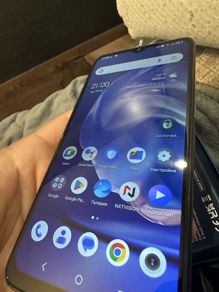 tcl 40R 5G чисто нов без забележка неизползван