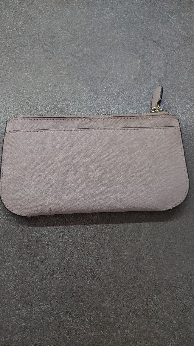 Дамско Портмоне DKNY