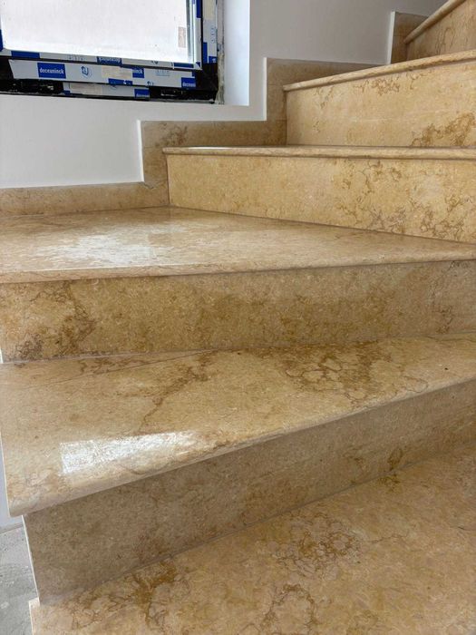 Propietar Vila individuala Cartierul Latin , Toamnei