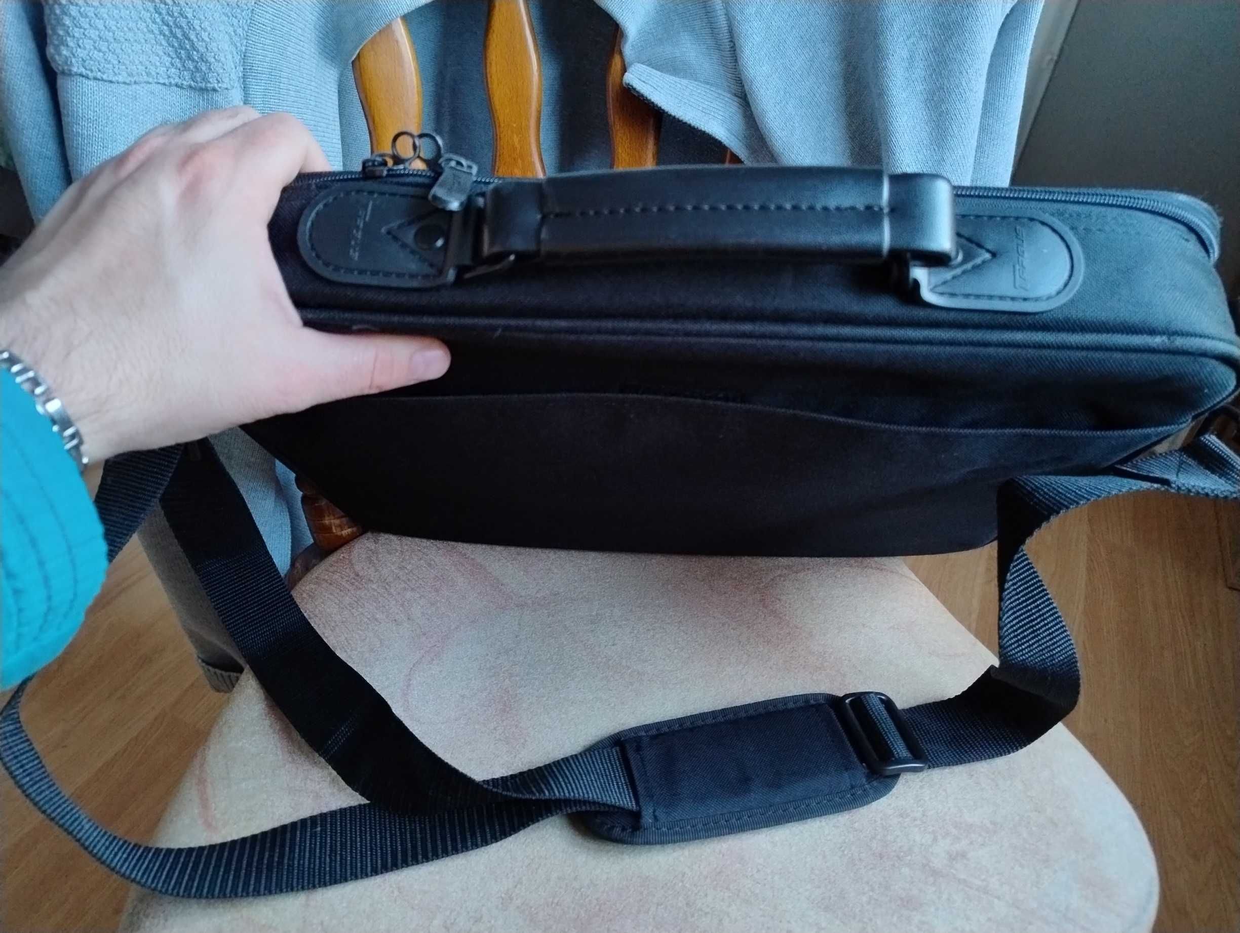 Geanta Targus pentru laptopuri cu ecran 14 - 15,6 inch