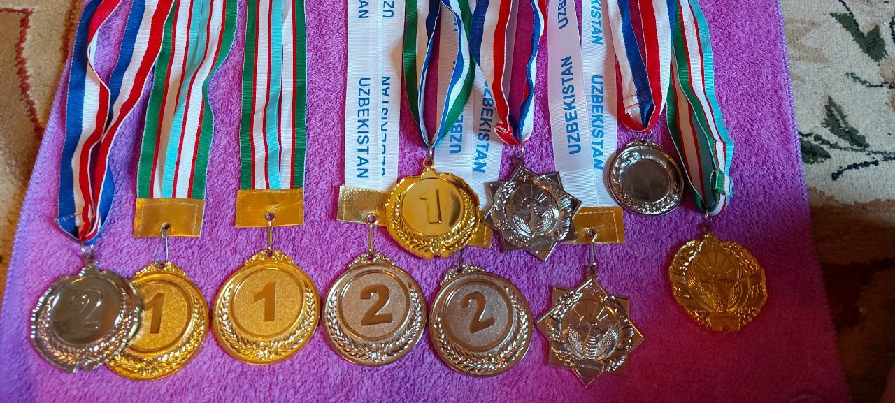 Sport musobaqalari uchun medallar