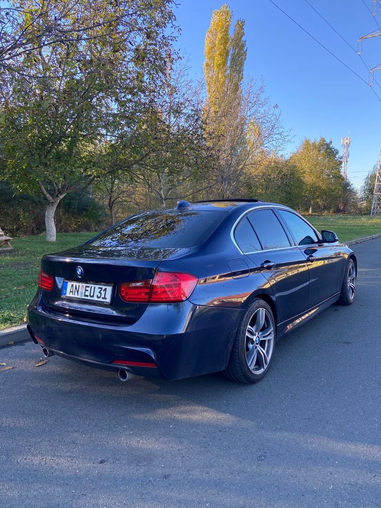 Vând BMW 335I Luxury