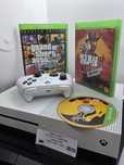 Amanet Royal: Xbox one S 500GB / Maneta / 3 Jocuri