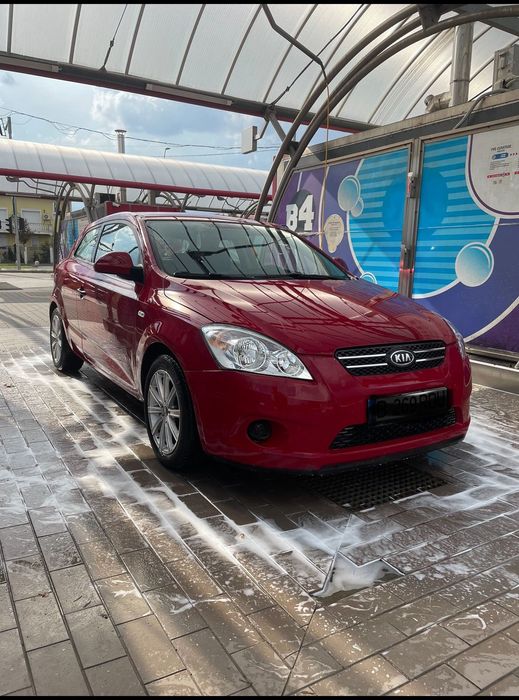 De vanzare Kia Ceed 1.6 benzina 2008