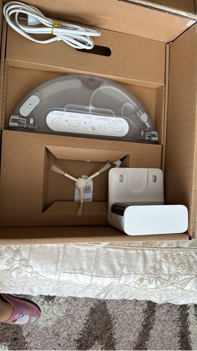 Продам робот пылесос Xiaomi