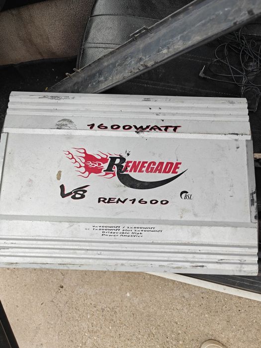 Amplificator Statie Auto Renegade V8 REN  1600 W