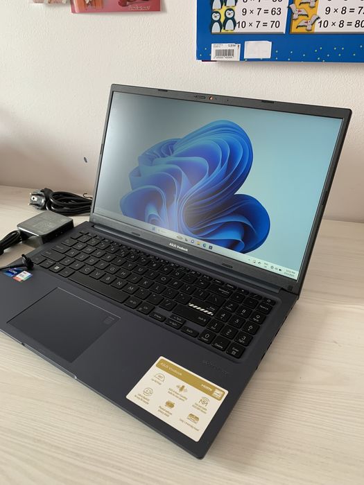 CA NOU : Asus VivoBook i7-1260P 16Gb Ram / R1502ZA-BQ1007