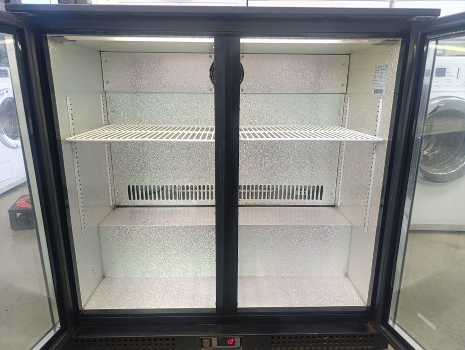 Подбарова хладилна витрина VIBOCOLD