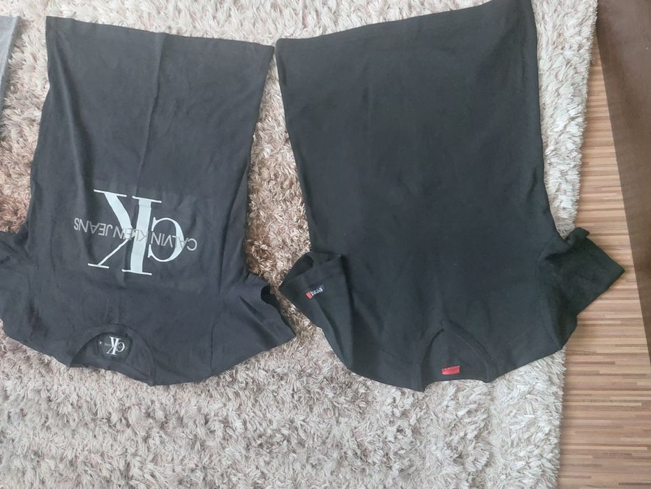 Calvin Klein, esprit тениски