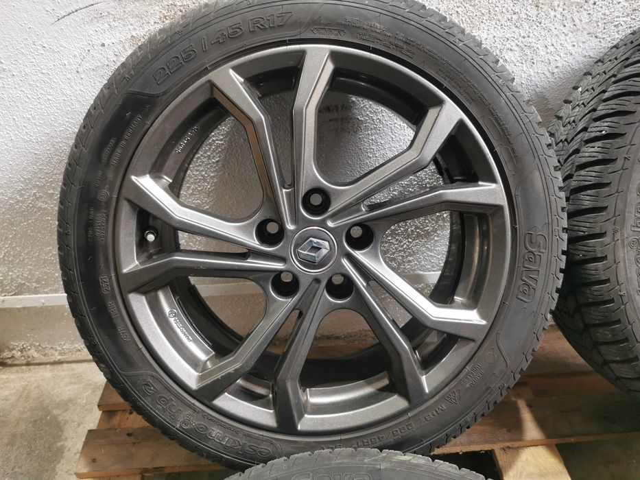 Jante Renault Megane R 17 cu anvelope de iarna