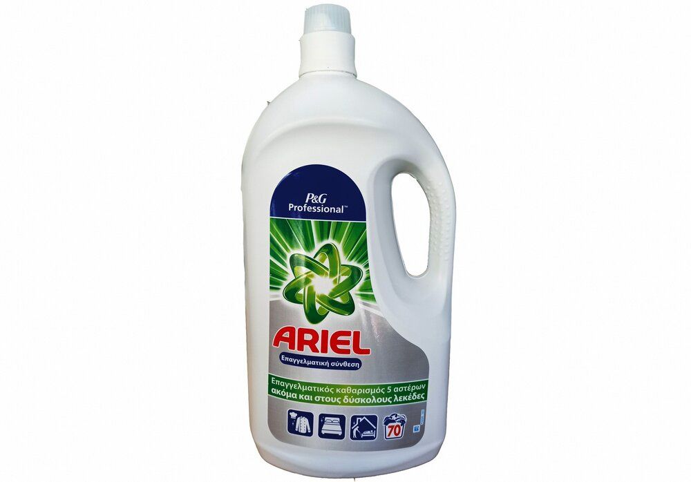 Ariel Professional универсален течен препарат за пране 70 пранета