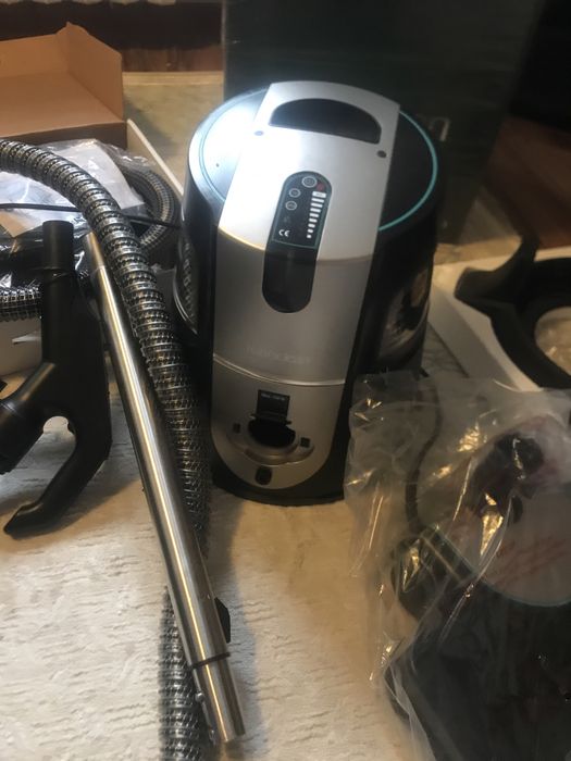 Новый Roboclean splus aura