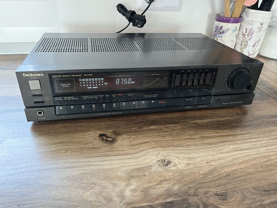 Amplificator / statie Technics SA-160
