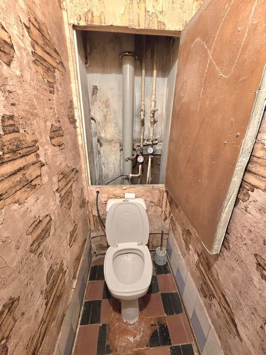 Ттз-4 Продается 1 комнатная Квартира Мирзо Улугбекский район