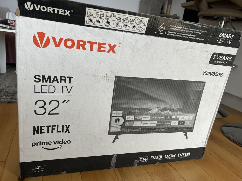 Vortex smart led  tv 32”