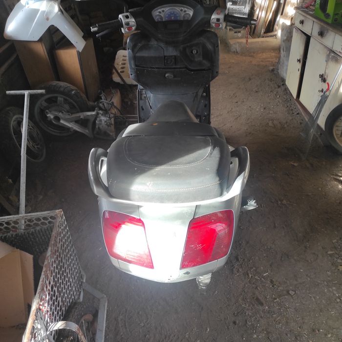 Yamaha versity 300XC на части