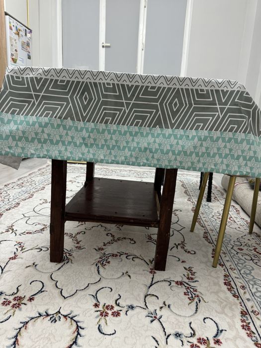 Стол кухонный стол