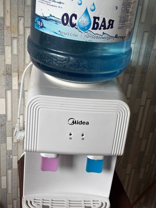 Продаю кулер для воды