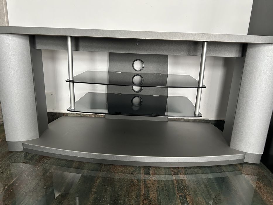 Masa cu suport ,  f rezistenta culoare silver