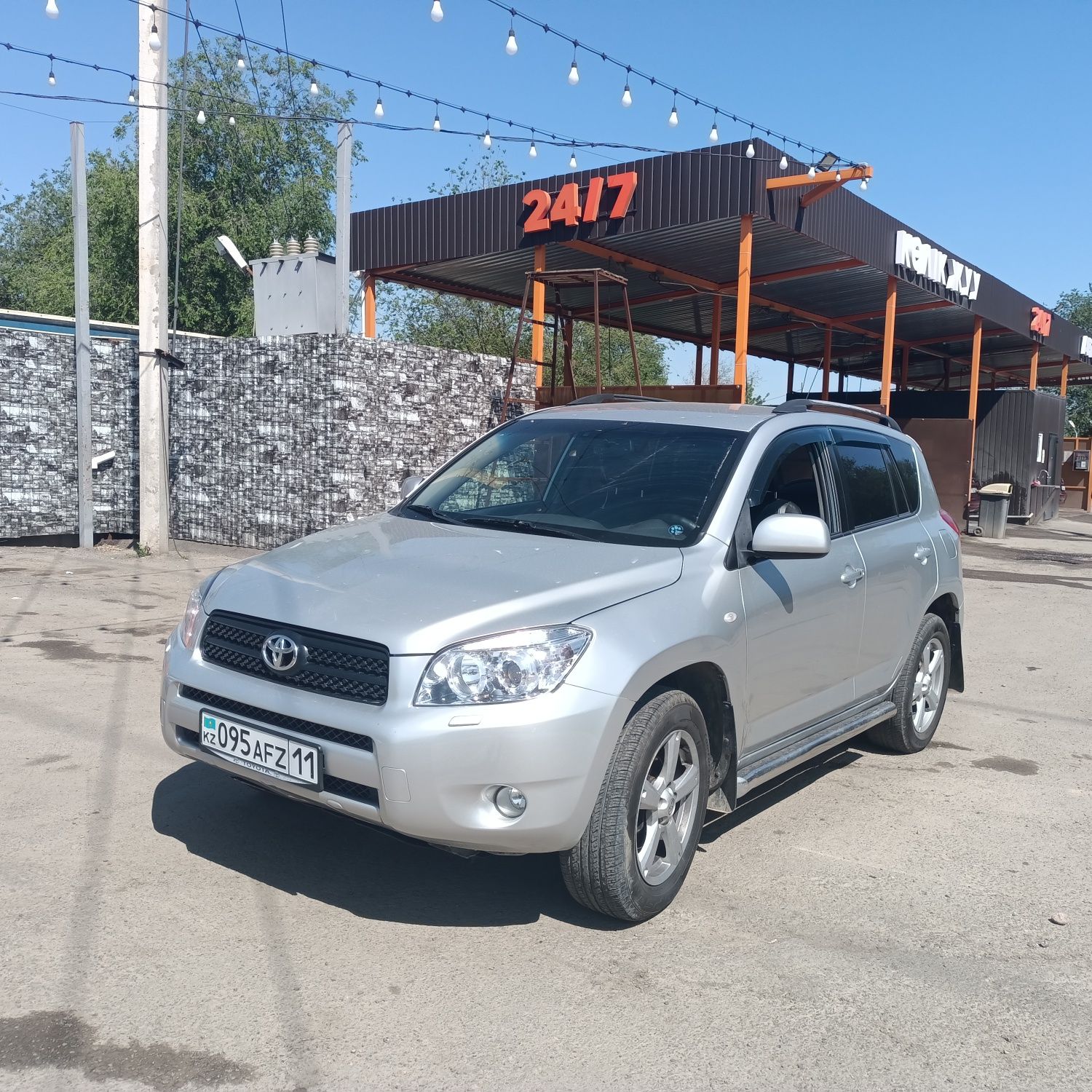 Продам Rav4. 2007г