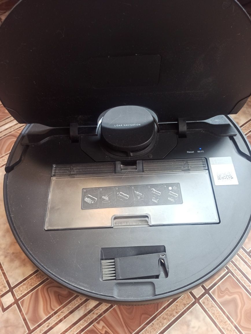 Продам робот пылесос DREAM D9 MAX