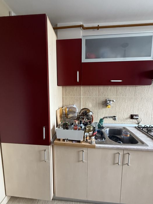 Vand urgent mobila bucatarie cu electrocasnice Bosch