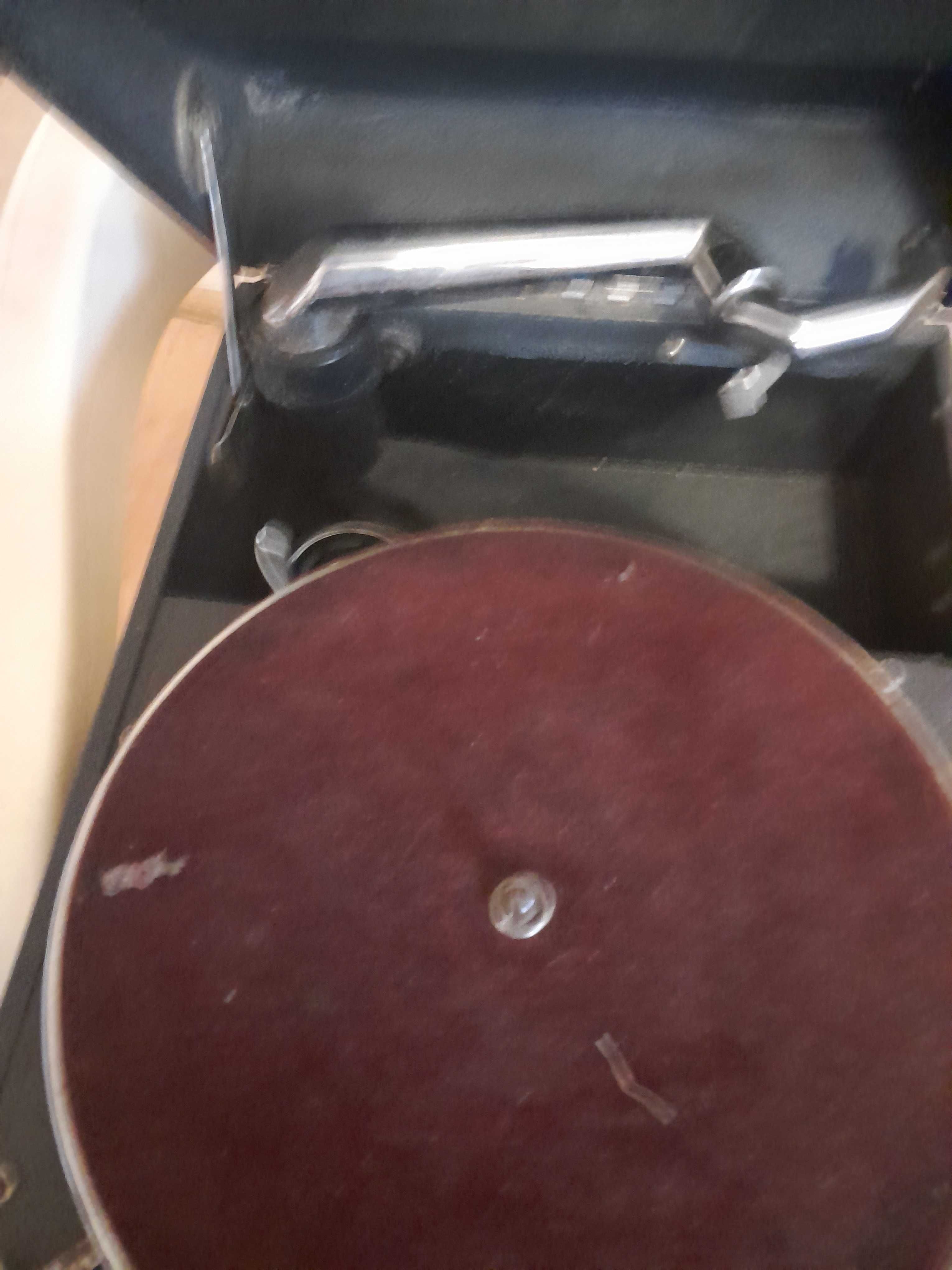 Gramofon Columbia ,British