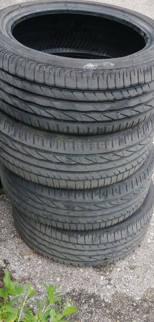 Гуми 205 45 16 Бриджистоун Bridgestone 4 броя Нов внос. Не са нови.