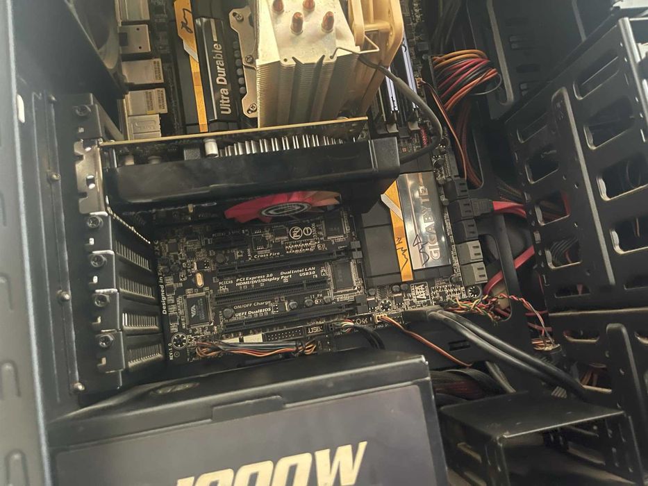 Компютър геймърски