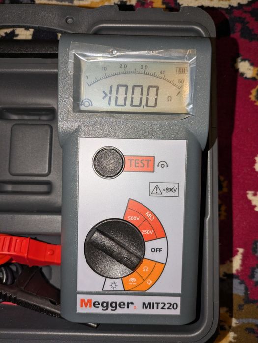 Megger MIT220 – tester izolație profesional, ca nou