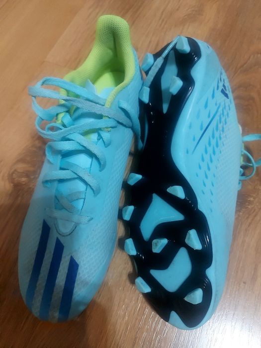 Бутонки Adidas  football