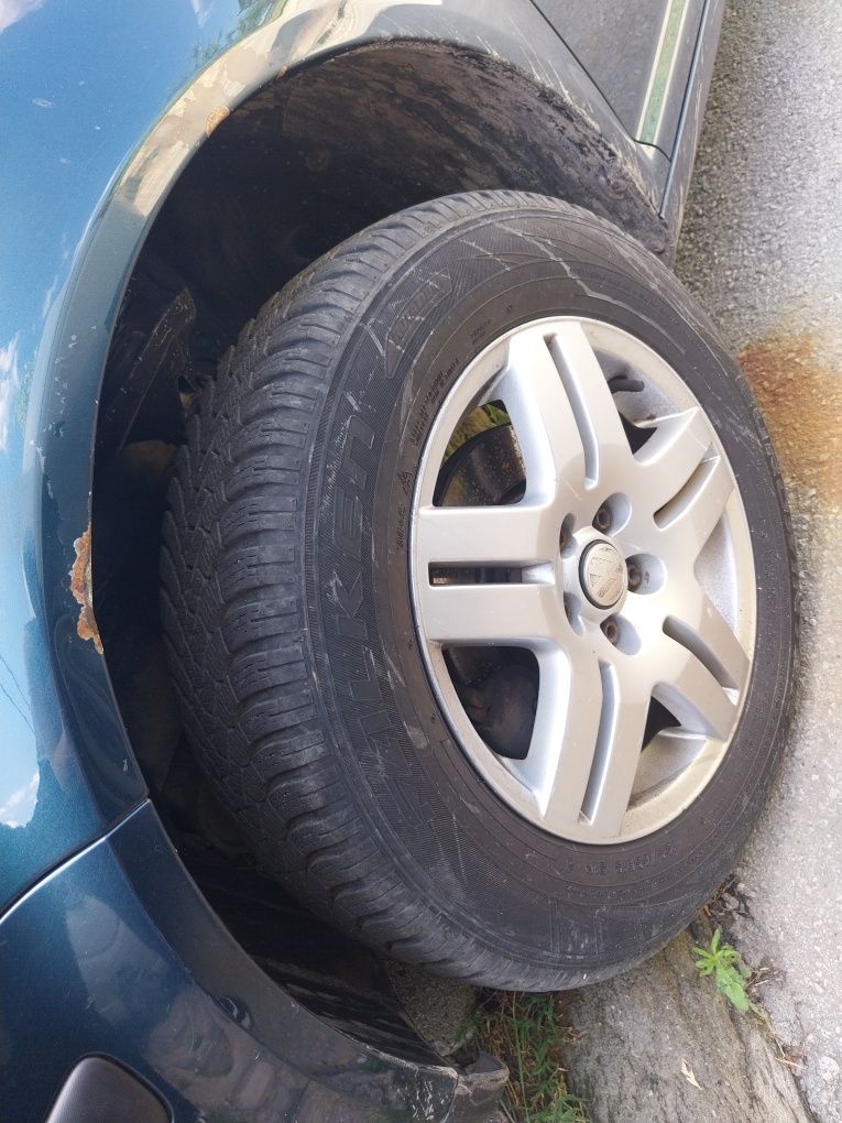 VW Golf 1.4 бензин