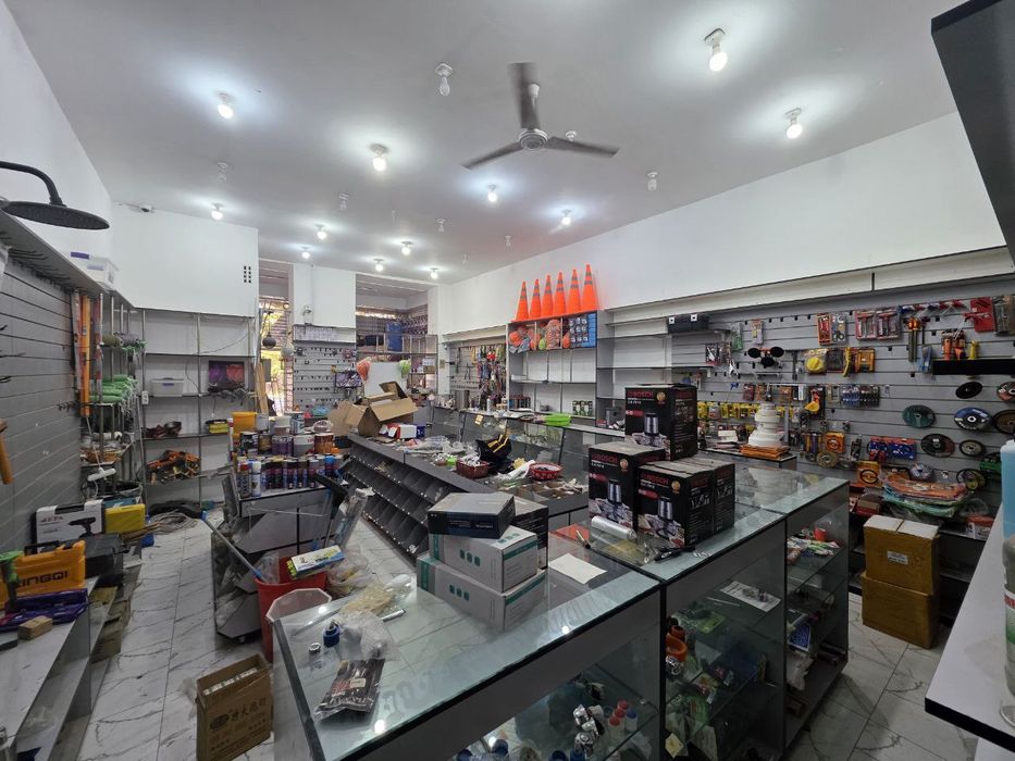 Аренда Ул. Новомосковская 100к.в