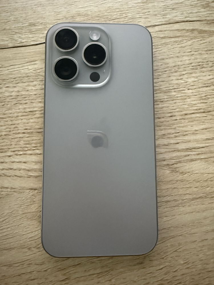 Iphone 15 PRO (128GB)