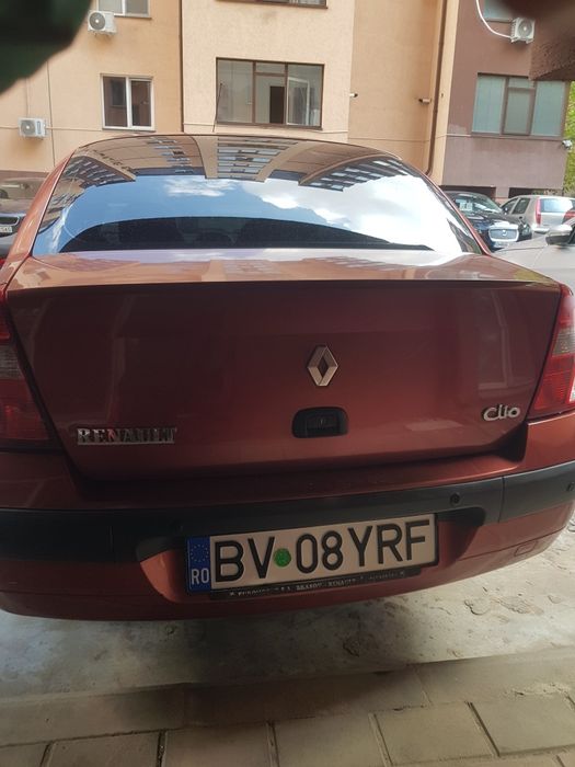 Renault Clio 2005 model 1.4 benzină + GPL cutie de viteze manuală