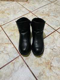 Pantofi cizme ghete pentru copii mārimea 33