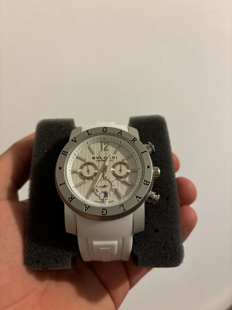 Продавам часовник BULGARI